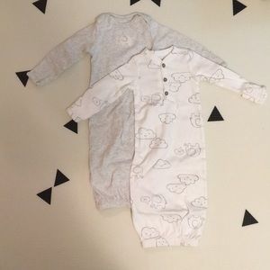 Carter’s baby sleeper gowns